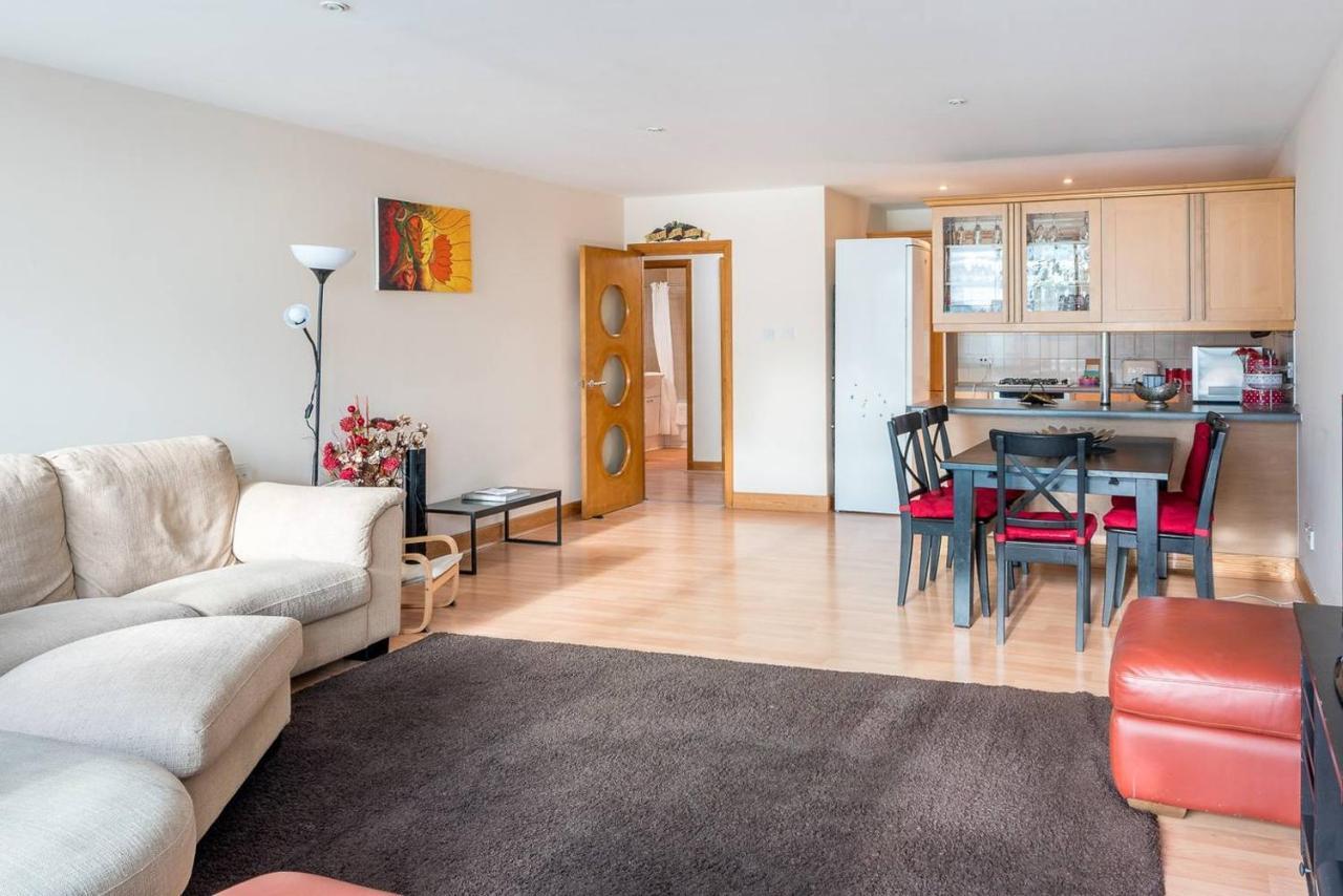 Bright 2 Bed 2 Bath Near Canary Wharf Apartamento *